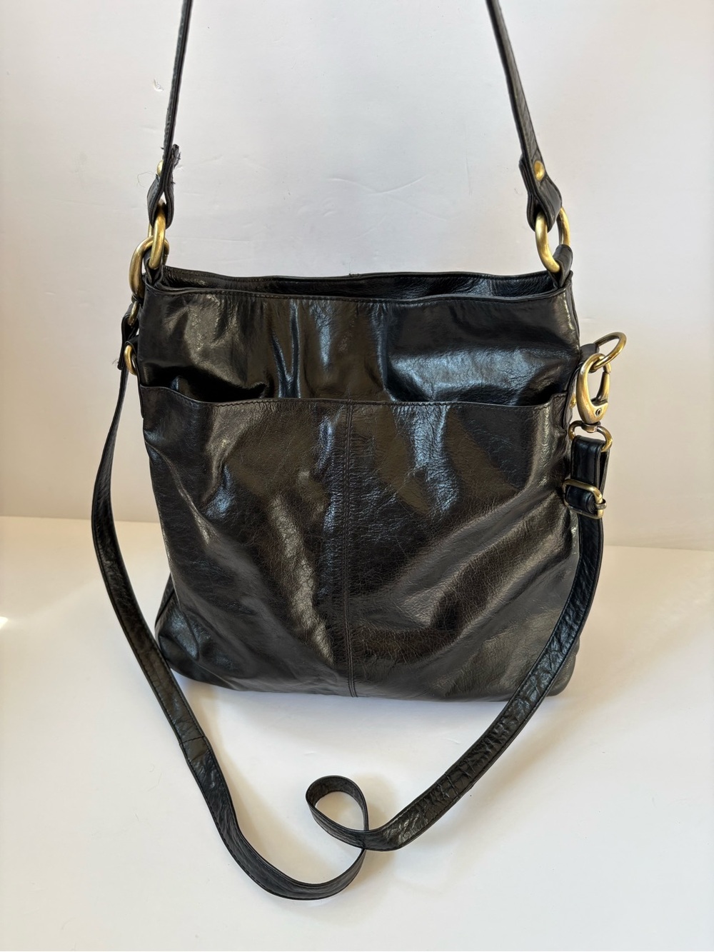 Latico Crossbody Messenger Purse Patent Leather Black Pocket Career Academia - Picture 2 of 6